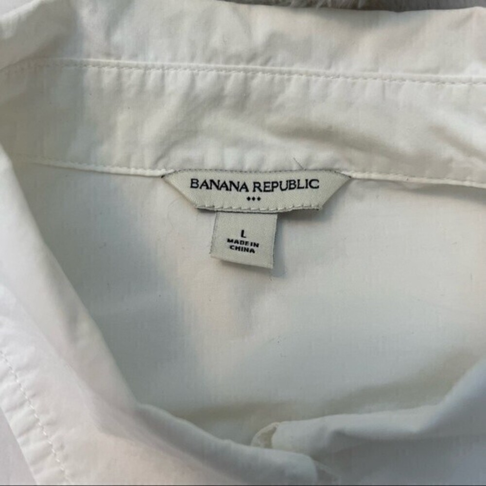 Banana Republic‎ Women’s Button Down Shirt, Top,  with Pocket, Size L - Picture 3 of 5